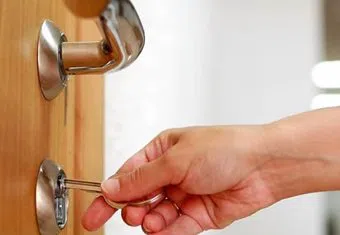 Lock Locksmith Tech North Bergen, NJ 201-367-1912 logo-image - 24-hour-emergency-locksmith